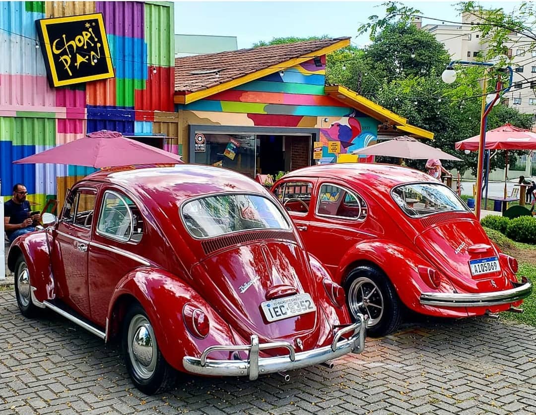 Os carros Pomarola 72 e Ketchup 66 são os xodós dos irmãos