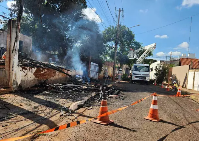 Concessionária realiza reparos