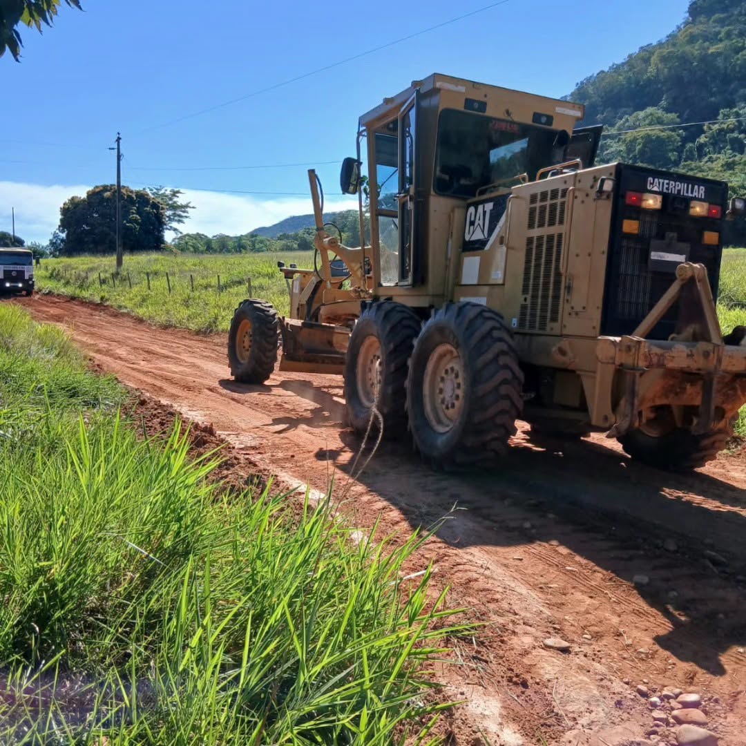 Manutenção de estradas rurais de Aquidauana reforça acesso às Furnas dos Baianos2