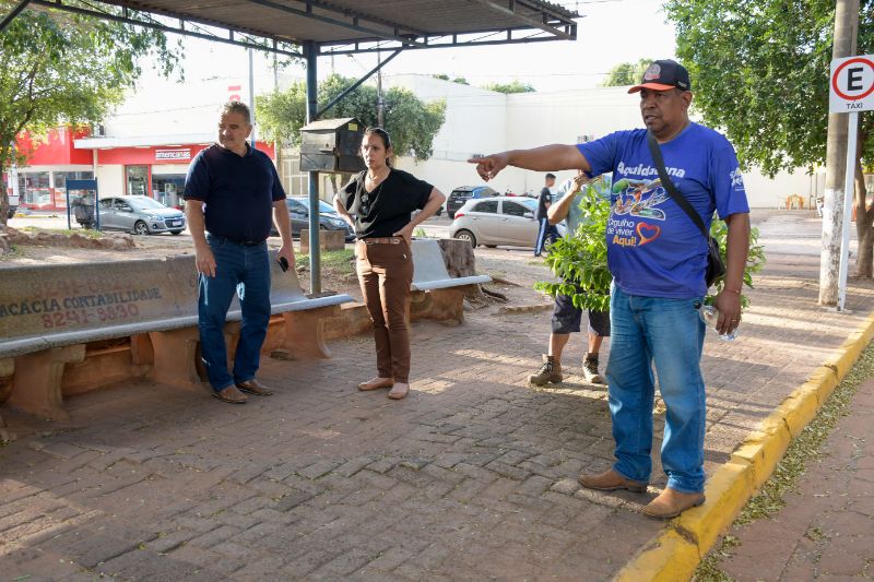 Prefeitura inicia recuperação de calçadas na área central de Aquidauana2