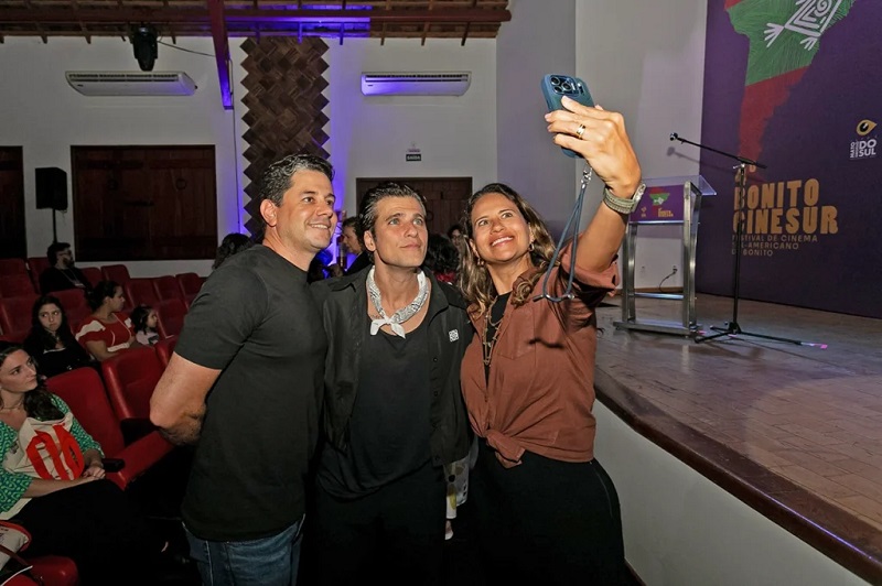 Bruno Gagliasso e Aurélio Michiles4