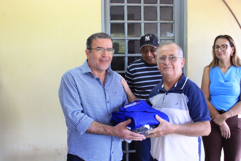 Motoristas plantonistas da Saúde recebem novos uniformes em Anastácio3