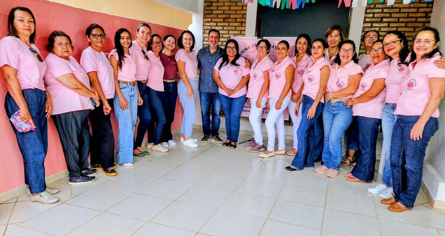 Odilon Ribeiro visita Rede Feminina de Combate ao Câncer de Anastácio