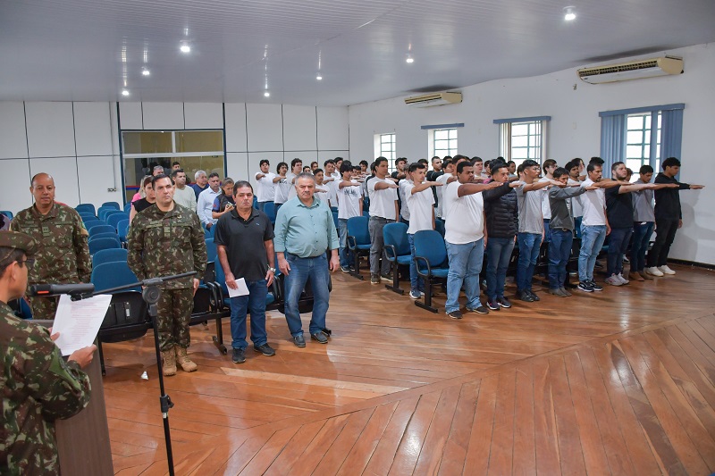 9º BE Cmb promove cerimônia de Compromisso à Bandeira em Aquidauana2
