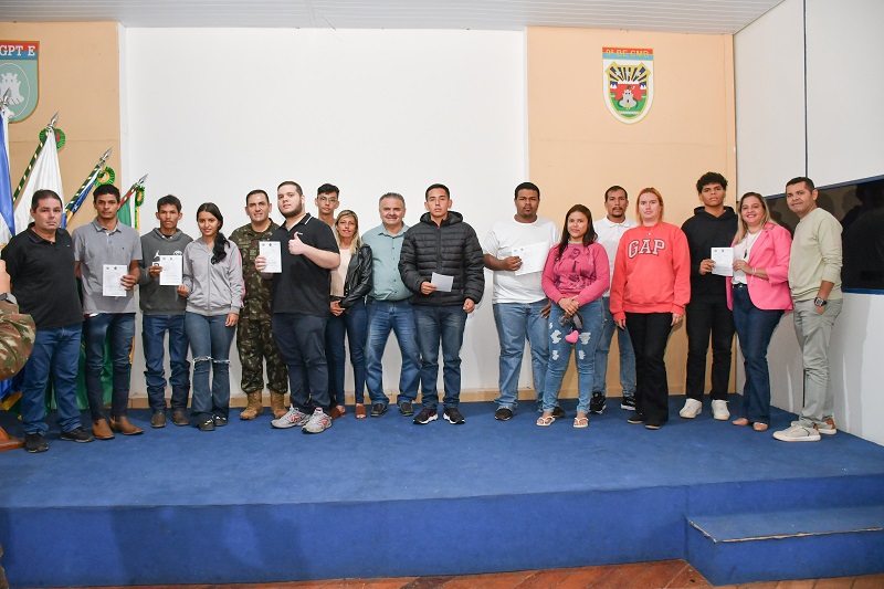 9º BE Cmb promove cerimônia de Compromisso à Bandeira em Aquidauana5