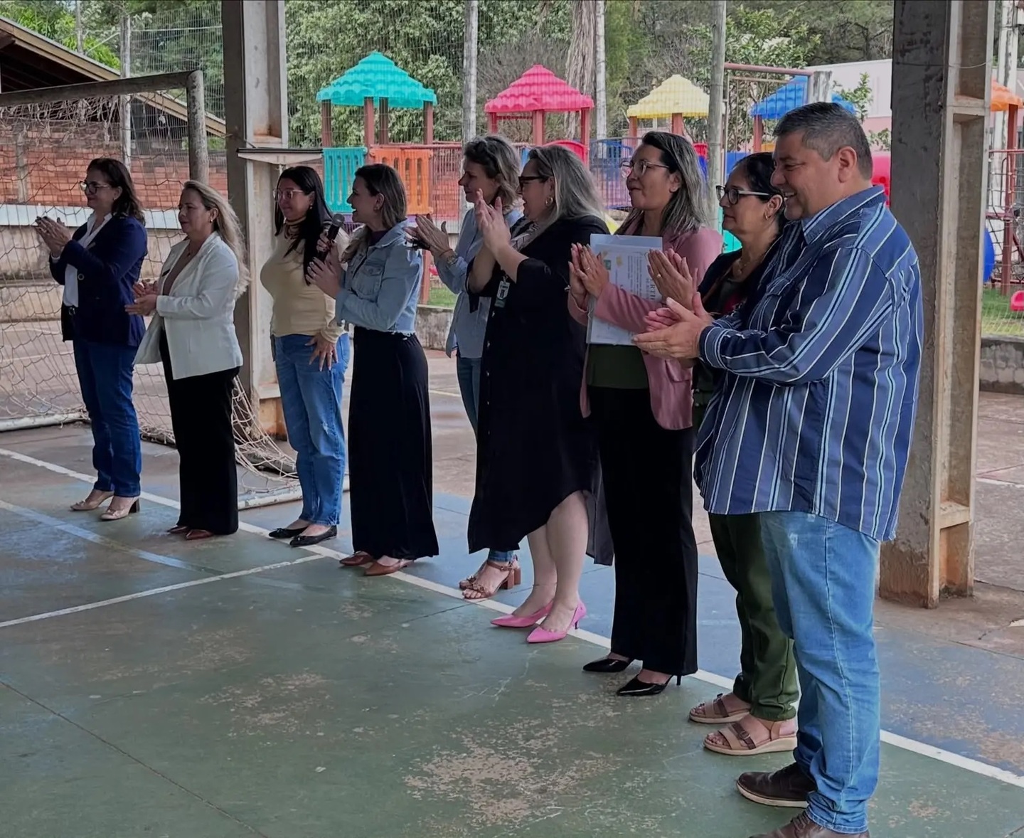 Bonito entrega 2,6 mil mochilas para alunos da rede municipal2