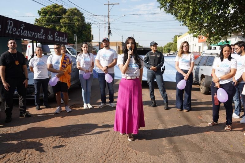 Nioaque reúne comunidade em caminhada contra violência às mulheres