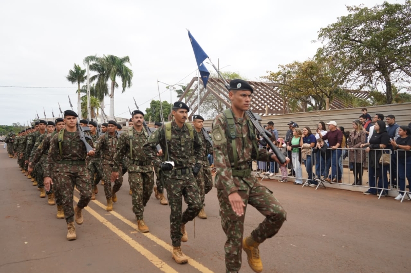 Nioaque leva civismo e tradição às ruas no desfile de 7 de Setembro